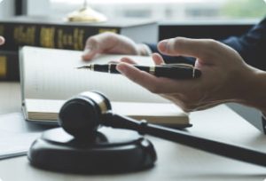 Read more about the article Mesothelioma Trial Lawyers: Your Path to Justice and Compensation